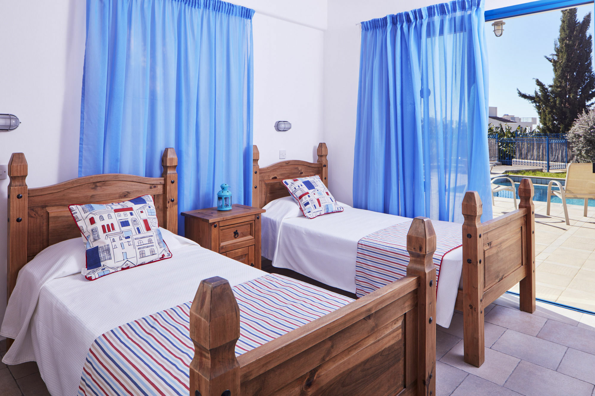 Sanders Azzurro Пафос Екстер'єр фото